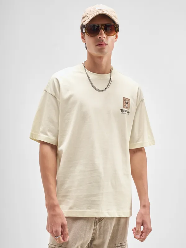 WB By Highlander Men Beige Harry Potter Applique Round Neck Applique T-Shirt