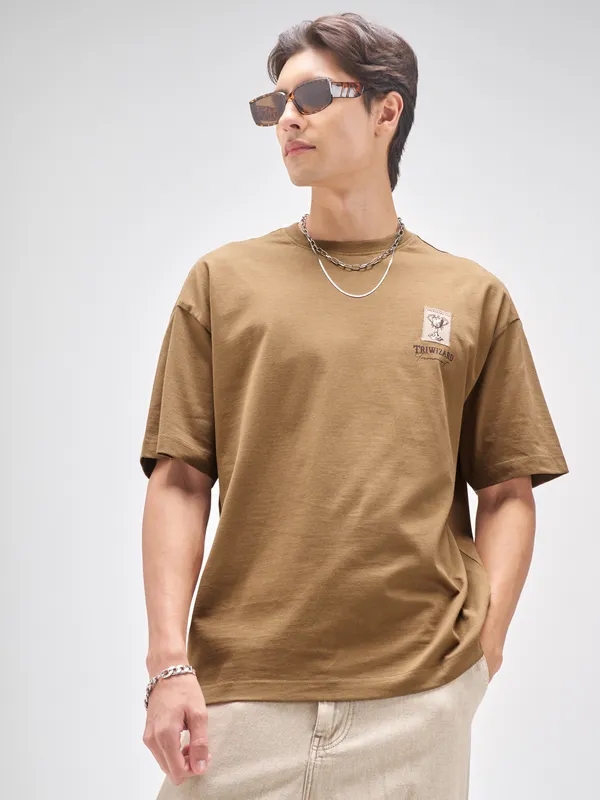 WB By Highlander Men Harry Potter Brown Applique Round Neck T-Shirt