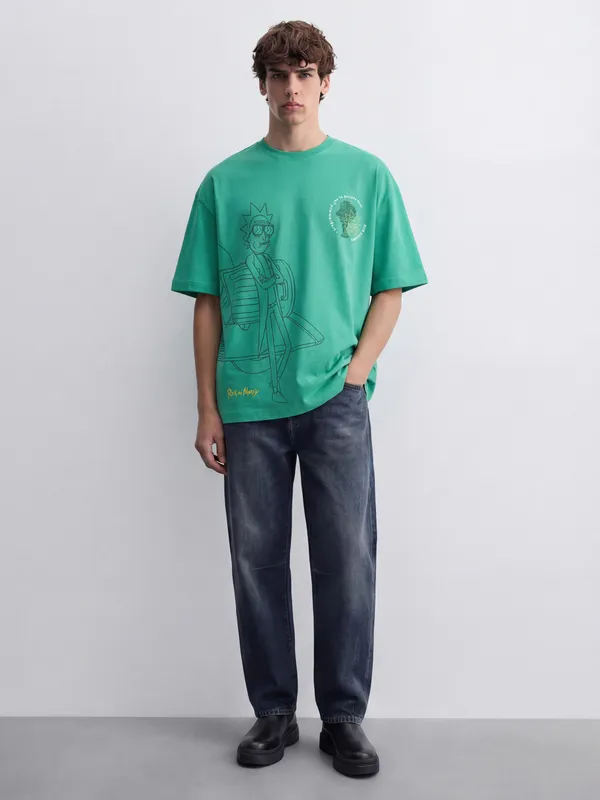 WB By Highlander Men Green Rick And Morty Printed Round Neck Oversized Fit T-Shirt