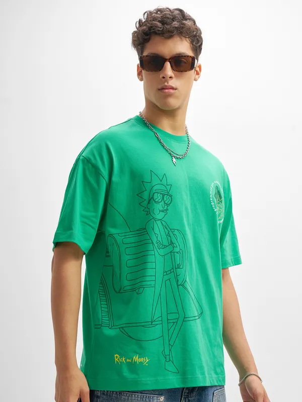 WB By Highlander Men Green Rick And Morty Printed Round Neck Oversized Fit T-Shirt