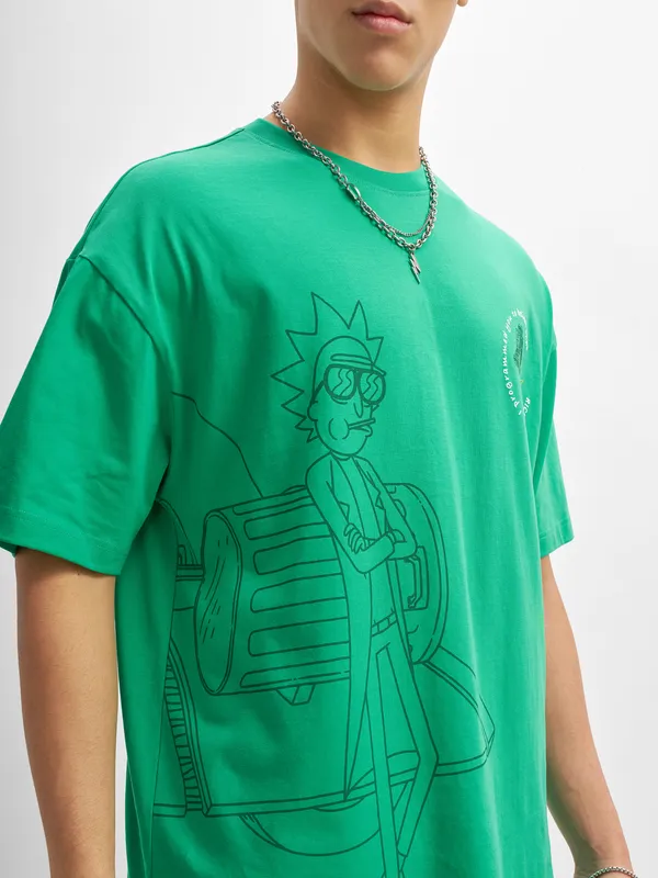 WB By Highlander Men Green Rick And Morty Printed Round Neck Oversized Fit T-Shirt