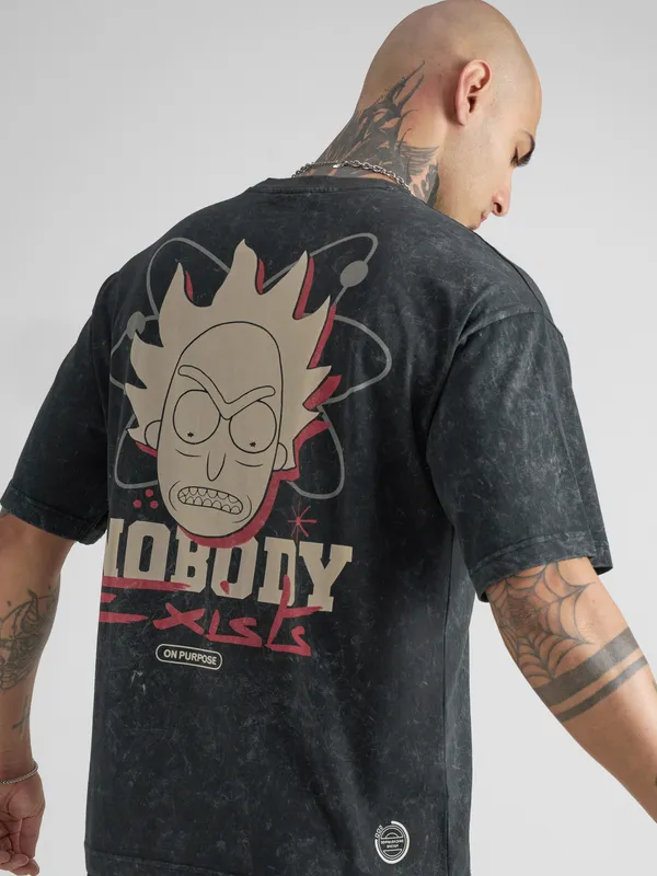 WB By Highlander Men Black Rick And Morty Printed Round Neck Oversized Fit T-Shirt