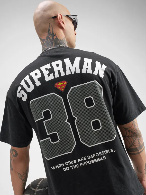 Dc By Highlander Men Black Printed Round Neck Oversized Fit T-Shirt