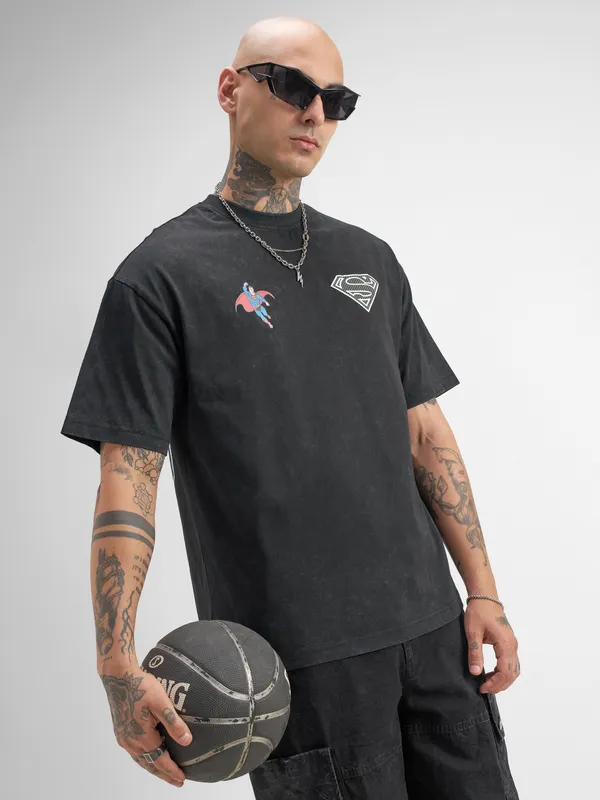 Dc By Highlander Men Black Printed Round Neck Oversized Fit T-Shirt