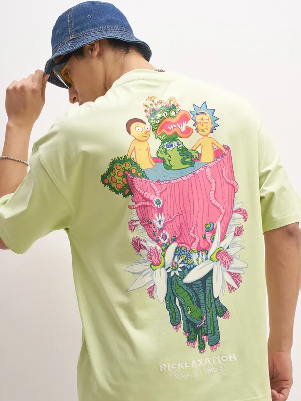 WB By Highlander Men Green Rick And Morty Printed Round Neck Oversized Fit T-Shirt