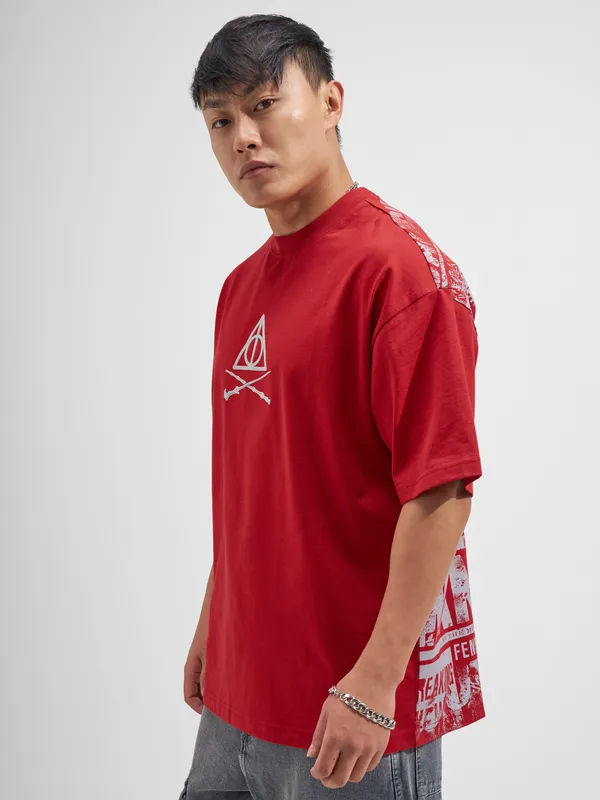 WB By Highlander Men Red Harry Potter Printed Round Neck Oversized Fit T-Shirt