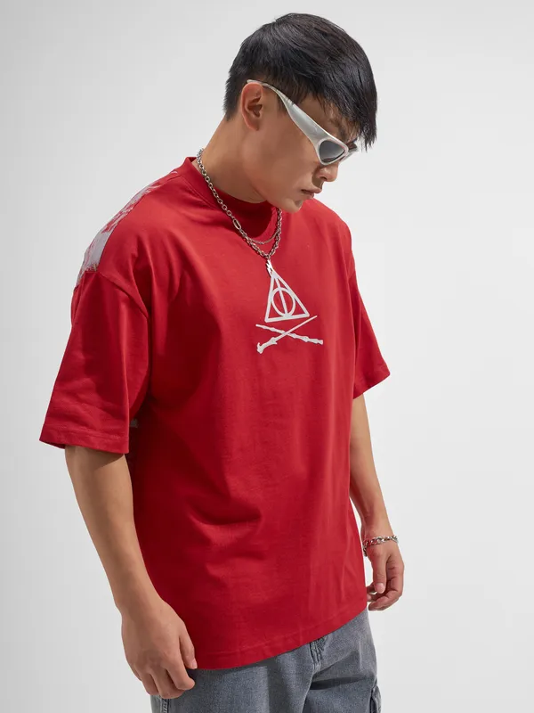WB By Highlander Men Red Harry Potter Printed Round Neck Oversized Fit T-Shirt