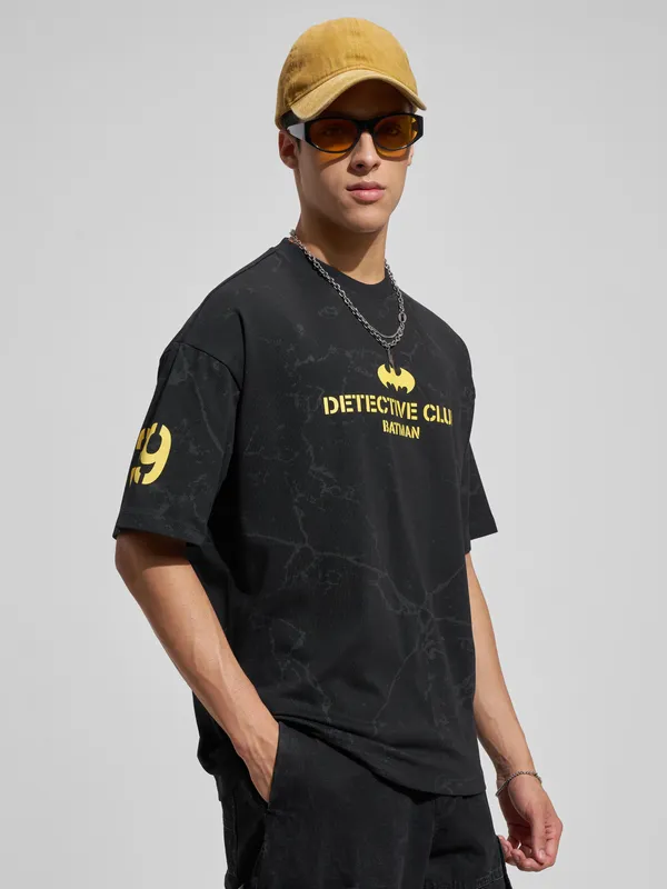 WB By Highlander Men Black Batman Printed Round Neck Oversized Fit T-Shirt