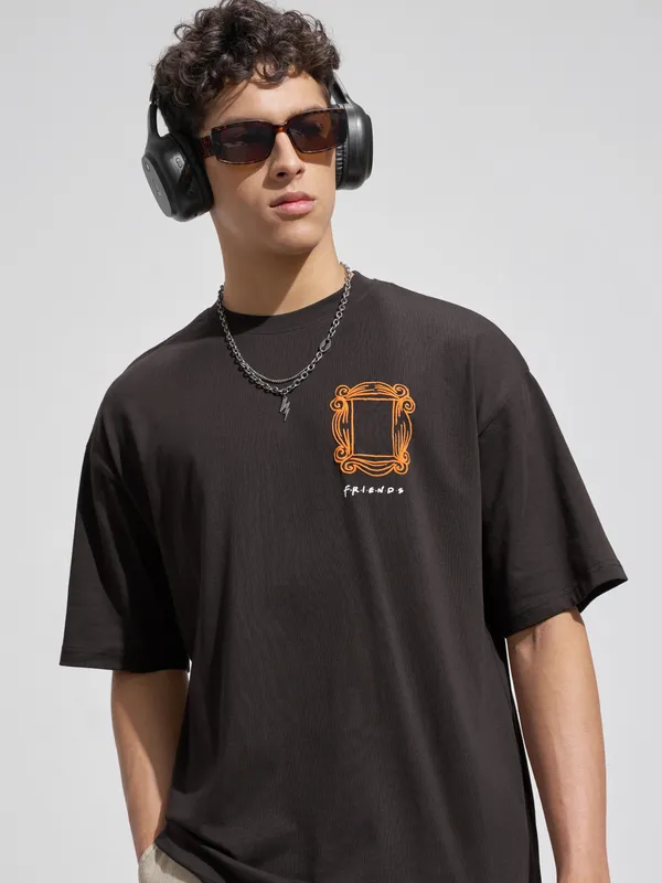 WB By Highlander Men Brown FRIENDS Printed Round Neck Oversized Fit T-Shirt