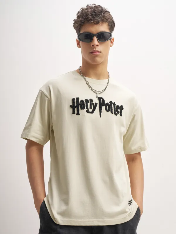WB By Highlander Men Beige Harry Potter Embroidered Round Neck T-Shirt