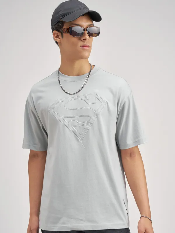 DC By Highlander Men Grey Superman Embroidered Round Neck T-Shirt