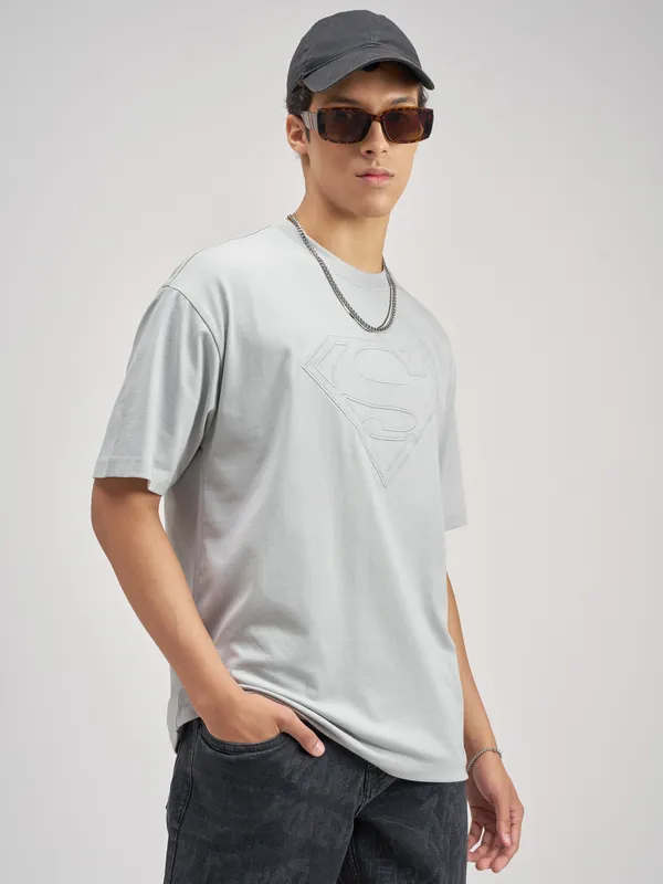 DC By Highlander Men Grey Superman Embroidered Round Neck T-Shirt