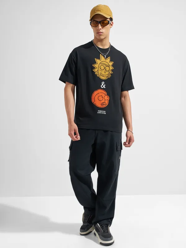 WB By Highlander Men Black Rick And Morty Printed Round Neck T-Shirt