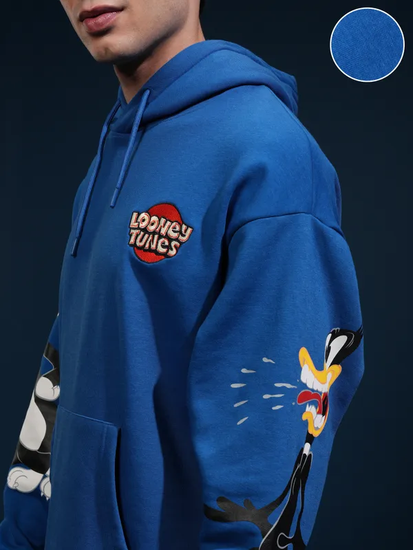 WB By Highlander Men Blue Looney Tunes Hood Pullover Oversized Fit Sweatshirt