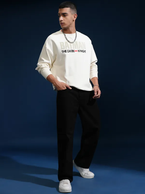 DC By Highlander Men White Batman Round Neck Pullover Sweatshirt