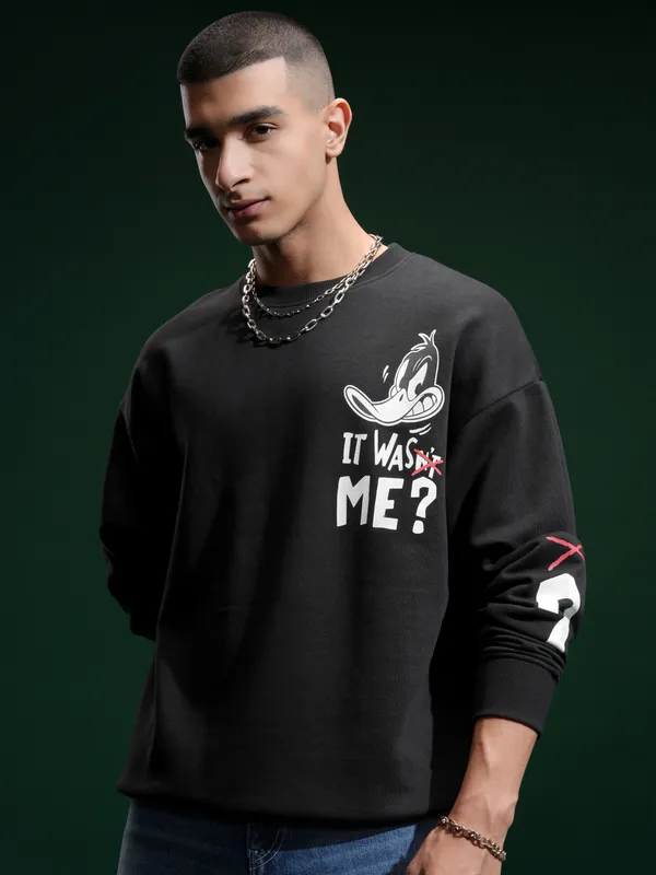 WB By Highlander Men Black Daffy Duck Round Neck Pullover Sweatshirt
