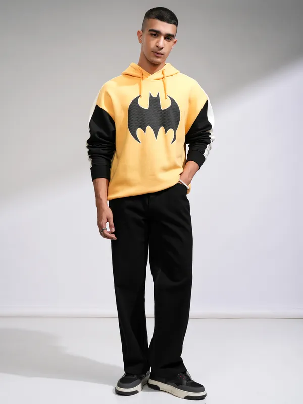 DC By Highlander Men Yellow Batman Hooded Pullover Sweatshirt