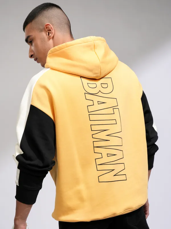 DC By Highlander Men Yellow Batman Hooded Pullover Sweatshirt
