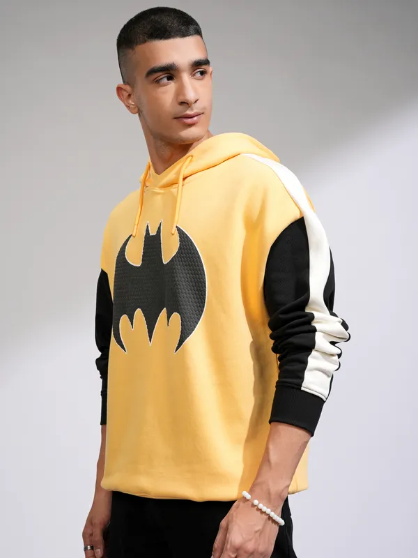 DC By Highlander Men Yellow Batman Hooded Pullover Sweatshirt