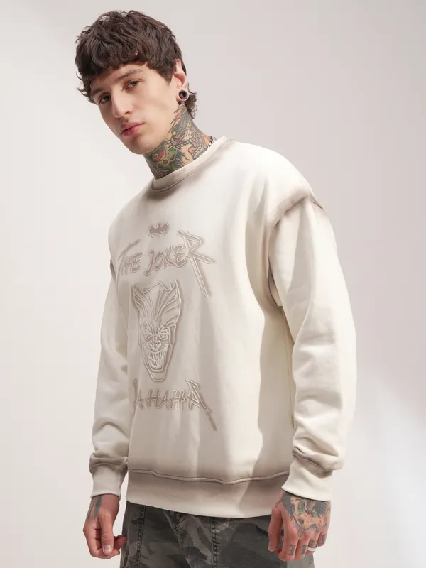 DC By Highlander Men Off White Batman Round Neck Pullover Sweatshirt