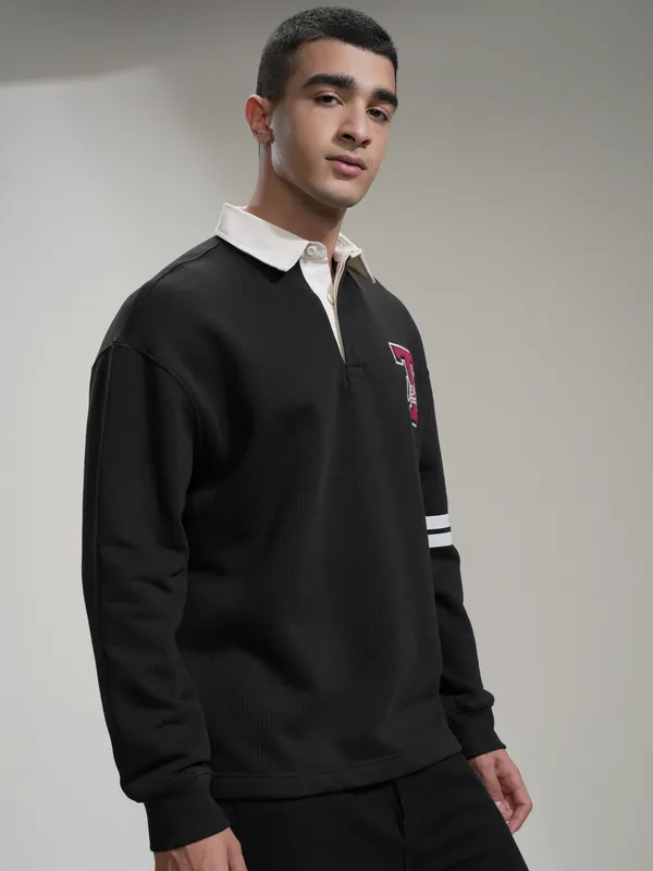 WB By Highlander Men Black Looney Tunes Printed Oversized Fit Polo Collar T-Shirt