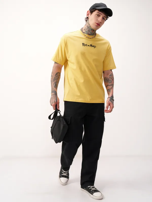 WB By Highlander Men Yellow Rick And Morty Printed Round Neck T-Shirt