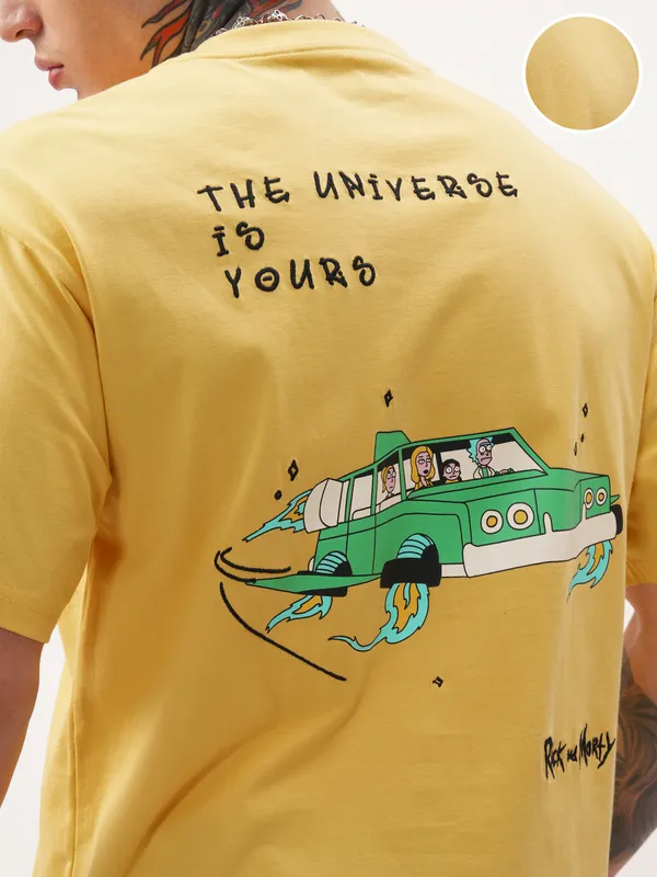 WB By Highlander Men Yellow Rick And Morty Printed Round Neck T-Shirt