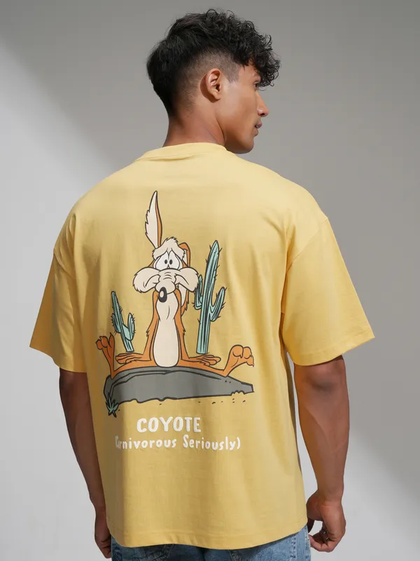 WB By Highlander Men Yellow Looney Tunes Printed Round Neck T-Shirt
