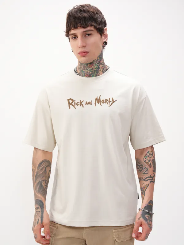 Highlander Men Cream Printed Round Neck Oversized Fit T-Shirt