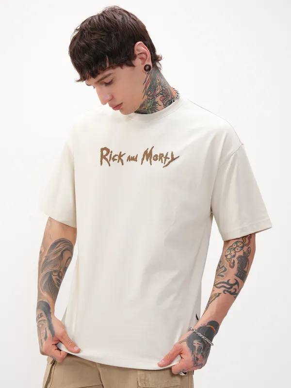 Highlander Men Cream Printed Round Neck Oversized Fit T-Shirt