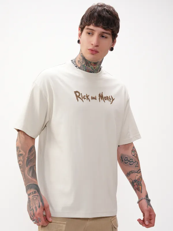 Highlander Men Cream Printed Round Neck Oversized Fit T-Shirt