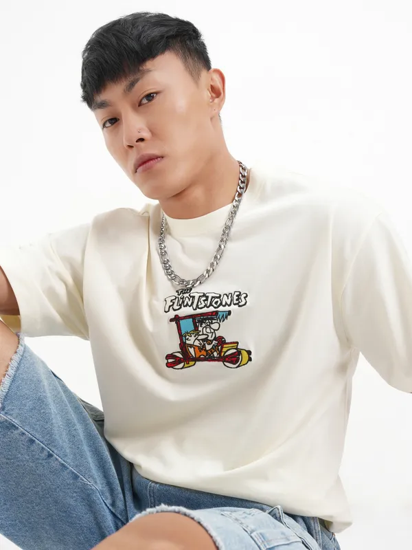 WB By Highlander Men Off White Flintstones Printed Round Neck T-Shirt