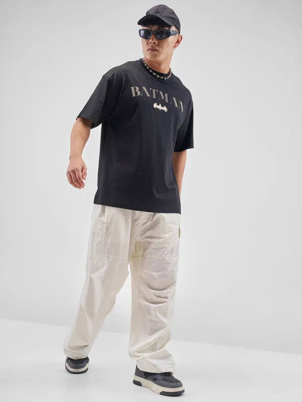 DC By Highlander Men Black Batman Printed Round Neck T-Shirt