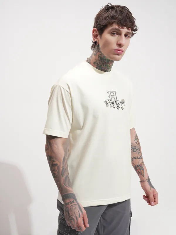WB By Highlander Men Off White Harry Potter Printed Round Neck T-Shirt