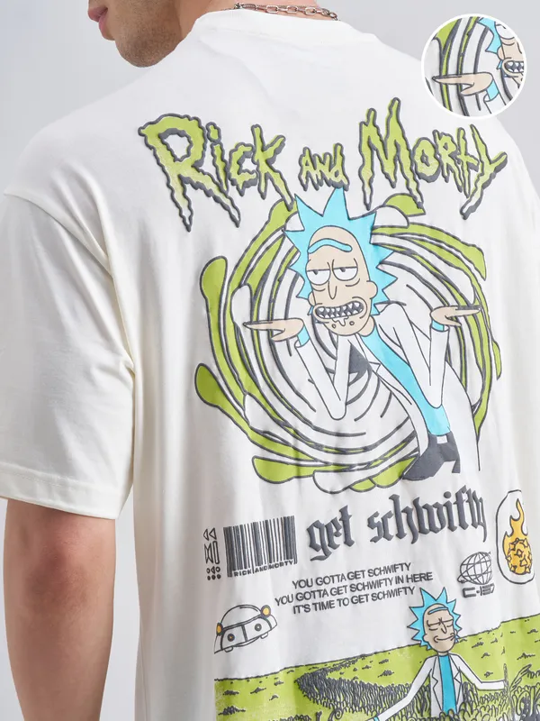 Highlander Men White Rick And Morty Printed Round Neck Oversized Fit T-Shirt