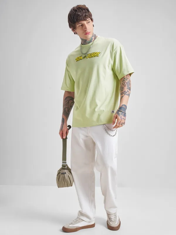 WB By Highlander Men Green Tom And Jerry Printed Round Neck Oversized Fit T-Shirt