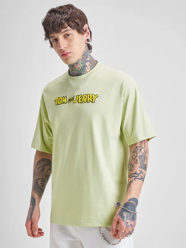 WB By Highlander Men Green Tom And Jerry Printed Round Neck Oversized Fit T-Shirt