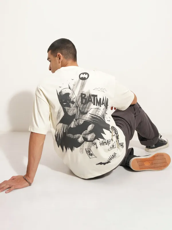 DC By Highlander Men Off White Batman Printed Round Neck Oversized Fit T-Shirt