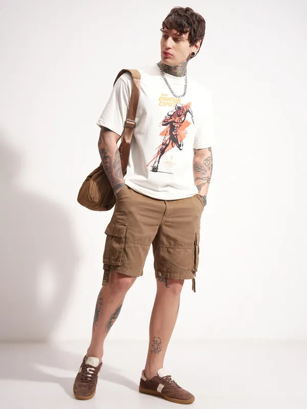 DC By Highlander Men White Flash Printed Round Neck T-Shirt