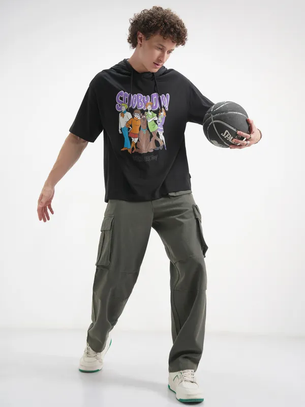 WB By Highlander Men Off White Scooby Doo Printed Hood Oversized Fit T-Shirt