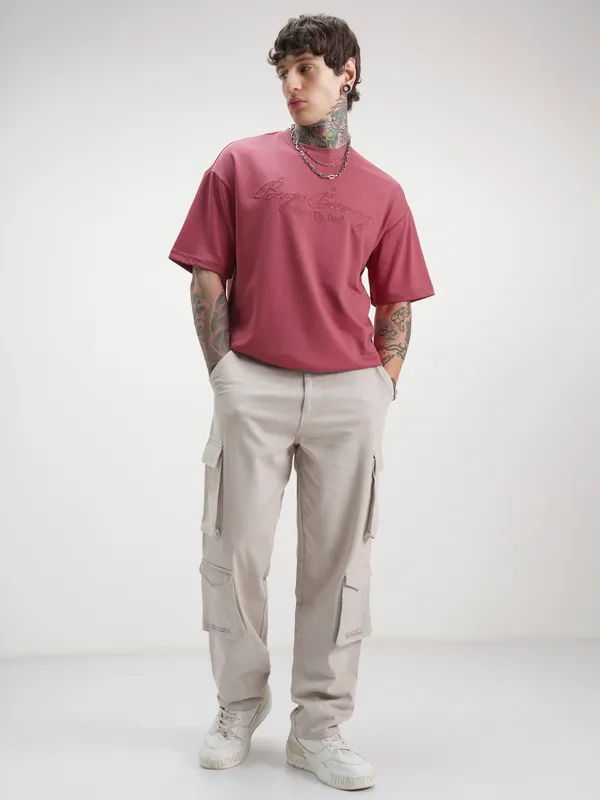 WB By Highlander Men Burgundy Looney Tunes Printed Round Neck Oversized Fit T-Shirt