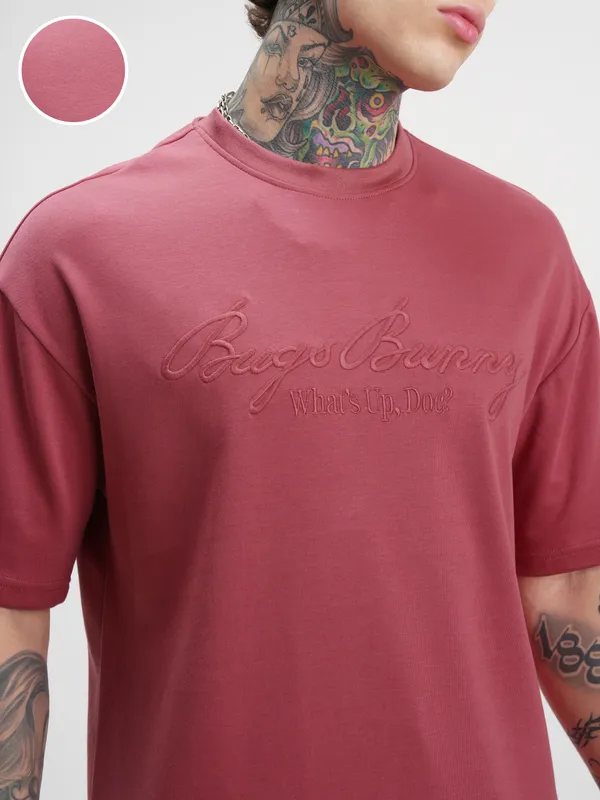 WB By Highlander Men Burgundy Looney Tunes Printed Round Neck Oversized Fit T-Shirt