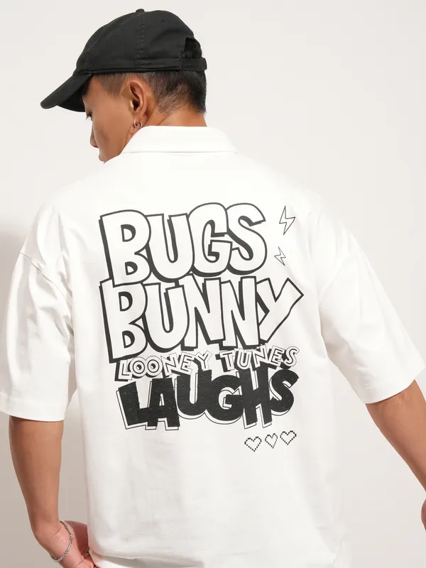 WB By Highlander Men White Looney Tunes Printed Polo Collar T-Shirt