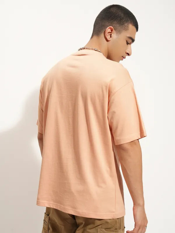 WB By Highlander Men Peach Looney Tunes Printed Round Neck T-Shirt