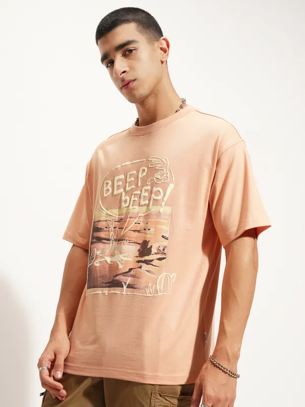 WB By Highlander Men Peach Looney Tunes Printed Round Neck T-Shirt