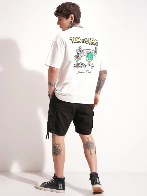 WB By Highlander Men White Tom And Jerry Printed Round Neck Oversized Fit T-Shirt