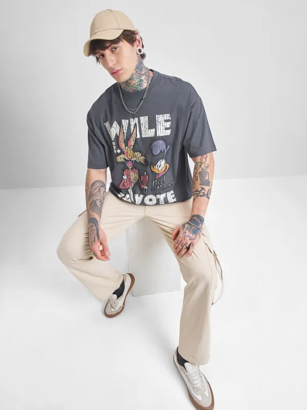 WB By Highlander Men Grey Looney Tunes Printed Round Neck Oversized Fit T-Shirt