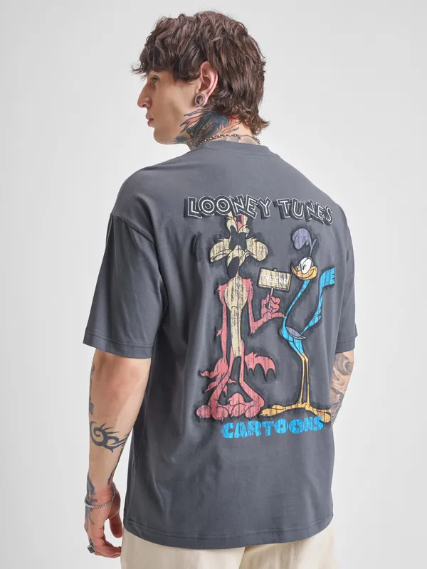 WB By Highlander Men Grey Looney Tunes Printed Round Neck Oversized Fit T-Shirt