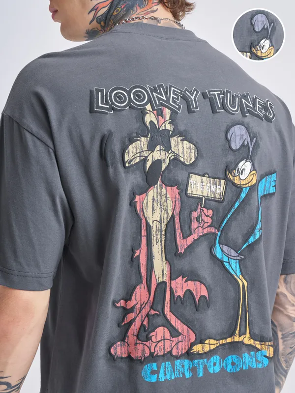 WB By Highlander Men Grey Looney Tunes Printed Round Neck Oversized Fit T-Shirt