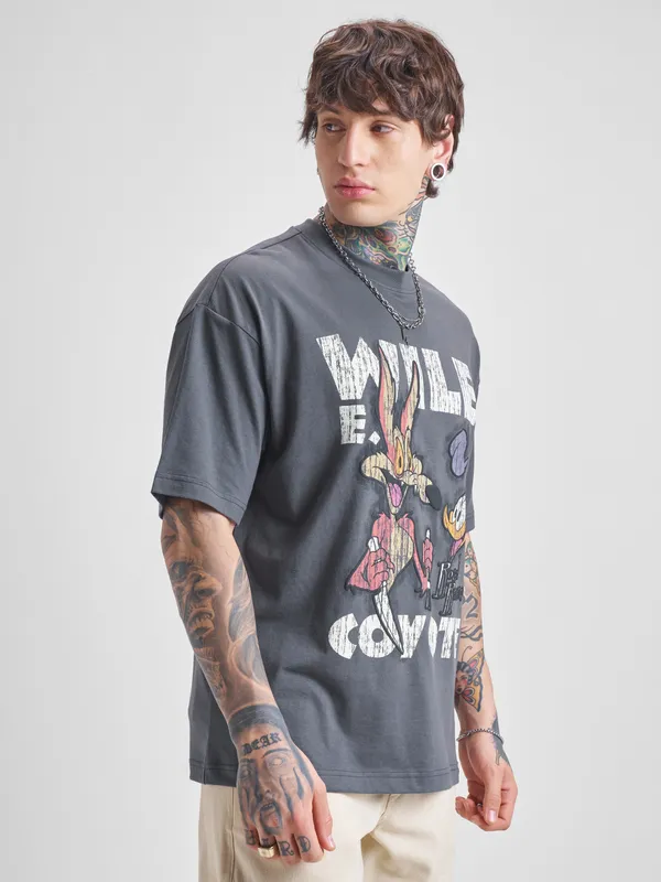 WB By Highlander Men Grey Looney Tunes Printed Round Neck Oversized Fit T-Shirt